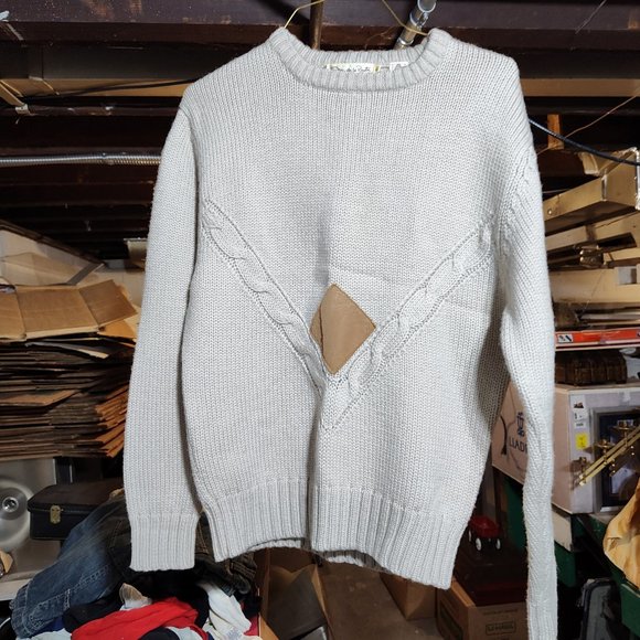 Vintage Oscar de le Renta 100% Pure Wool Mena Large Sweater Hong Kong - Picture 1 of 4